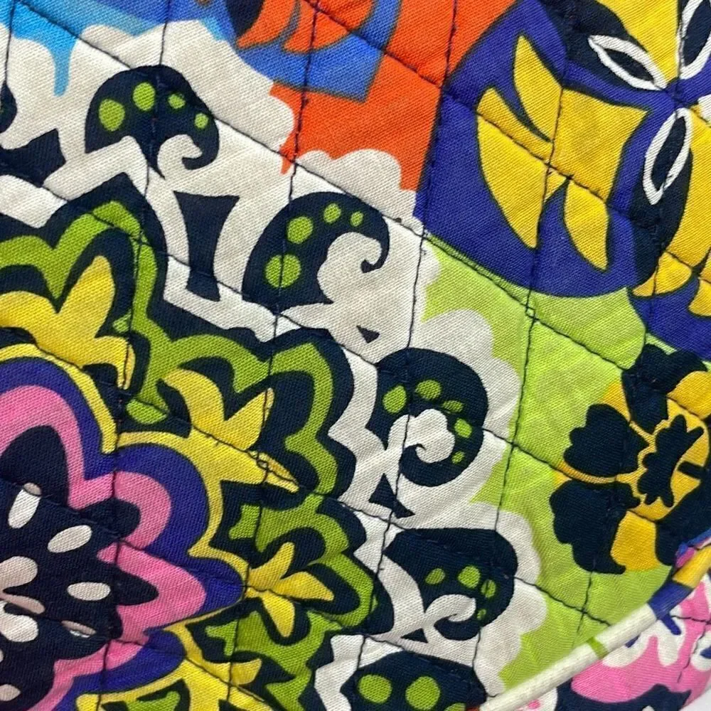 Vera Bradley brand vera